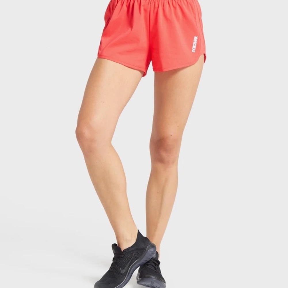gymshark loose fit training shorts size medium